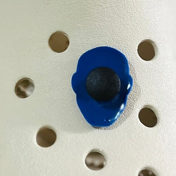 Croc Jibbitz | Captain America Marvel Avengers Mask Charm | Comic Book Style - Picture 3 of 4